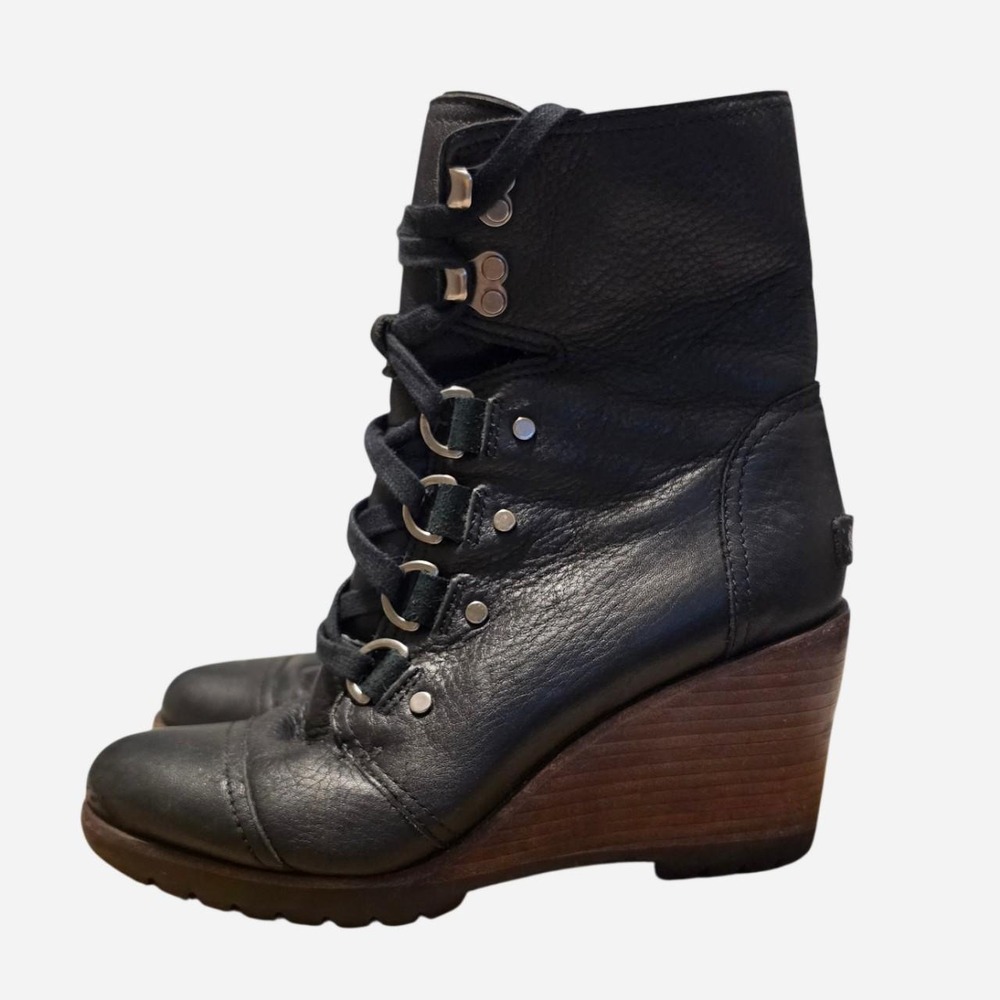 Sorel After Hours Waterproof Black Leather Lace Up Wedge Ankle Boots Women 7